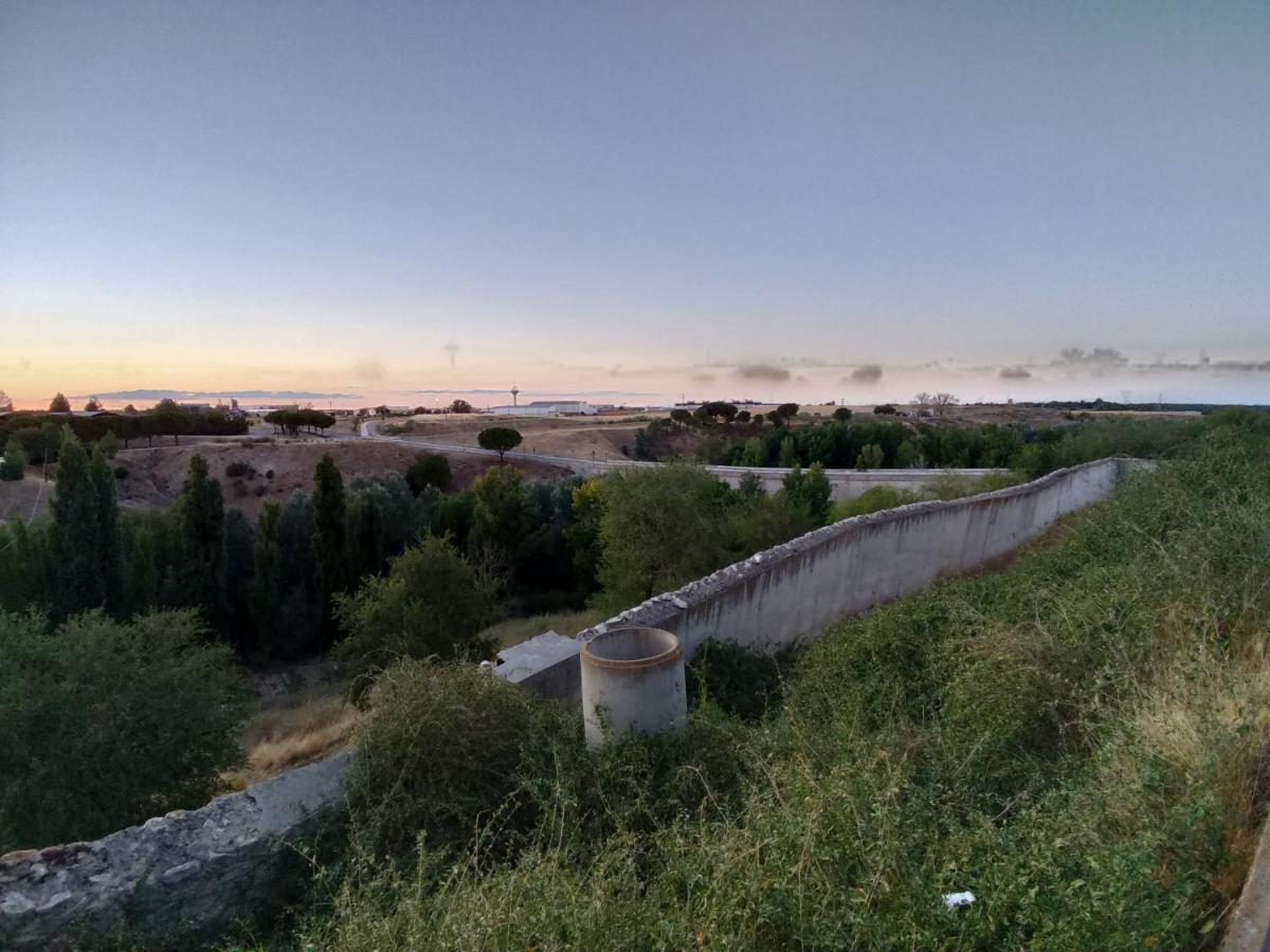 Alojamiento Turistico Carvi Arevalo Bagian luar foto